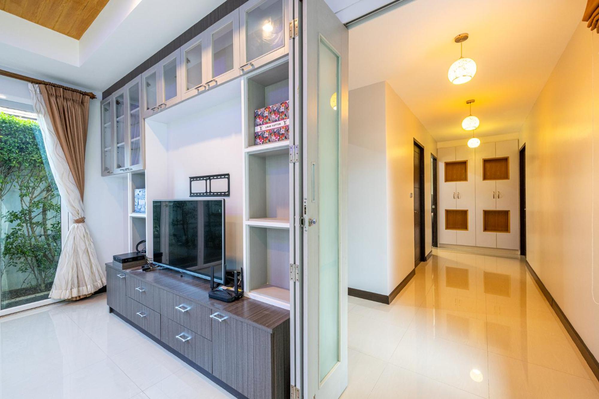Phuket Kana International Hotel普吉岛卡娜国际酒店 Rawai Exterior photo